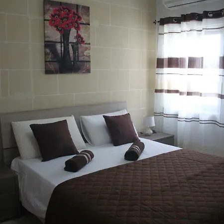 St Joseph Penthouse Apartment *
